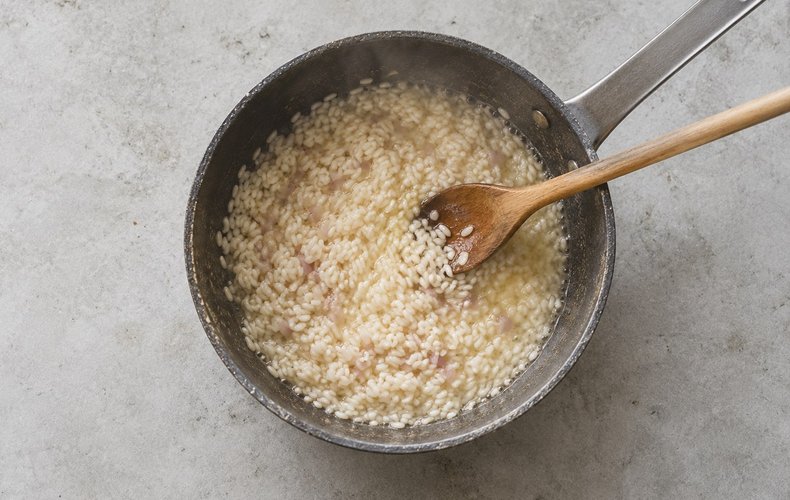 Risotto al Miele, Salvia e Rosmarino: passo 2