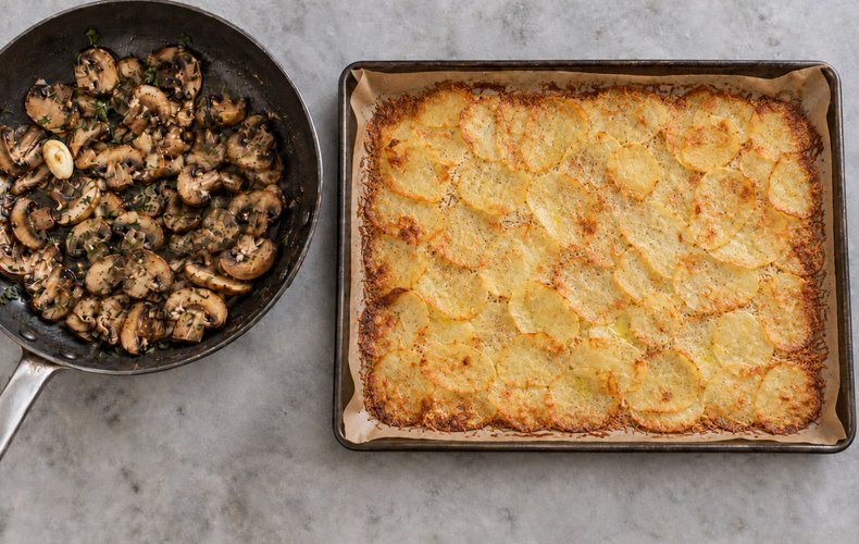 Rotolo di Patate, Funghi e Scamorza: passo 4