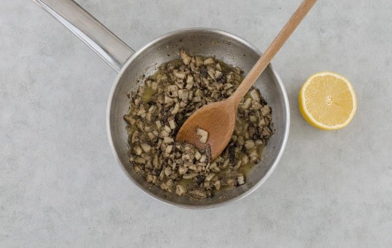Sfogliatine ai Funghi: passo 2