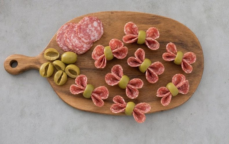 Tartine con Salame e Olive: passo 4