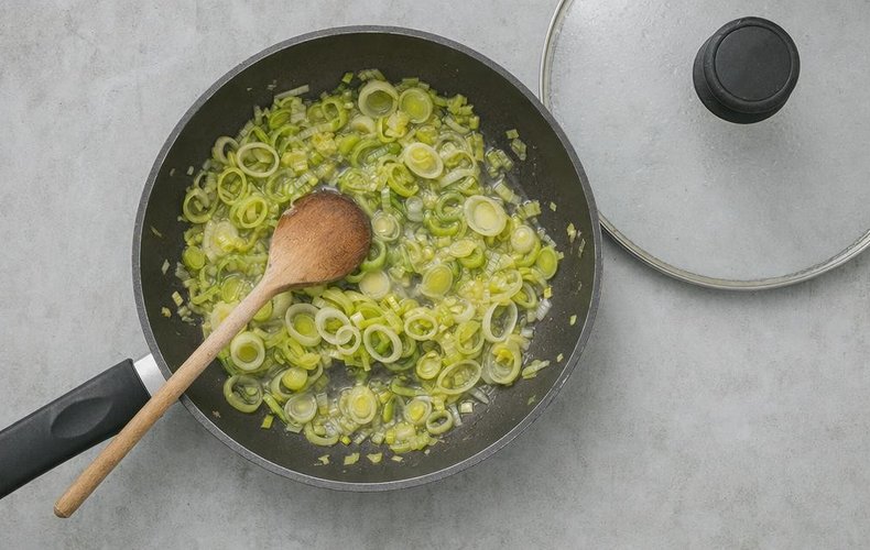 Torta Salata ai Porri: passo 2