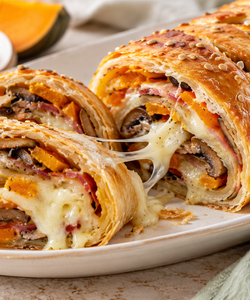 Ricetta Strudel Salato con Zucca e Funghi